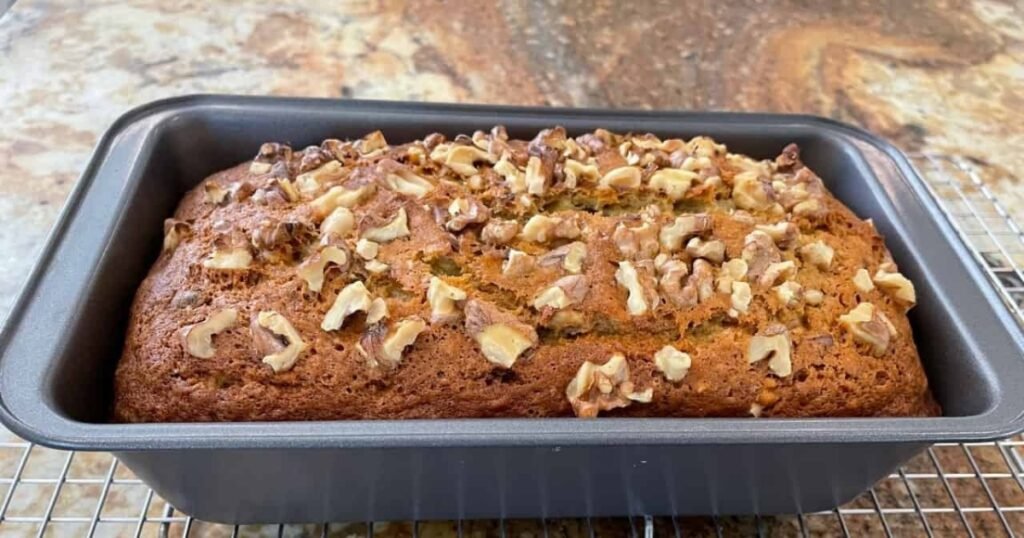 How To Make The Best Banana Nut Bread Recipe from Scratch