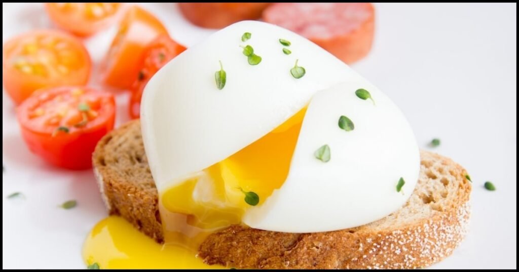 How To Make Poached Eggs - Cooked To Perfection!