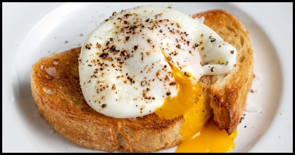 How To Make Poached Eggs - Cooked To Perfection!