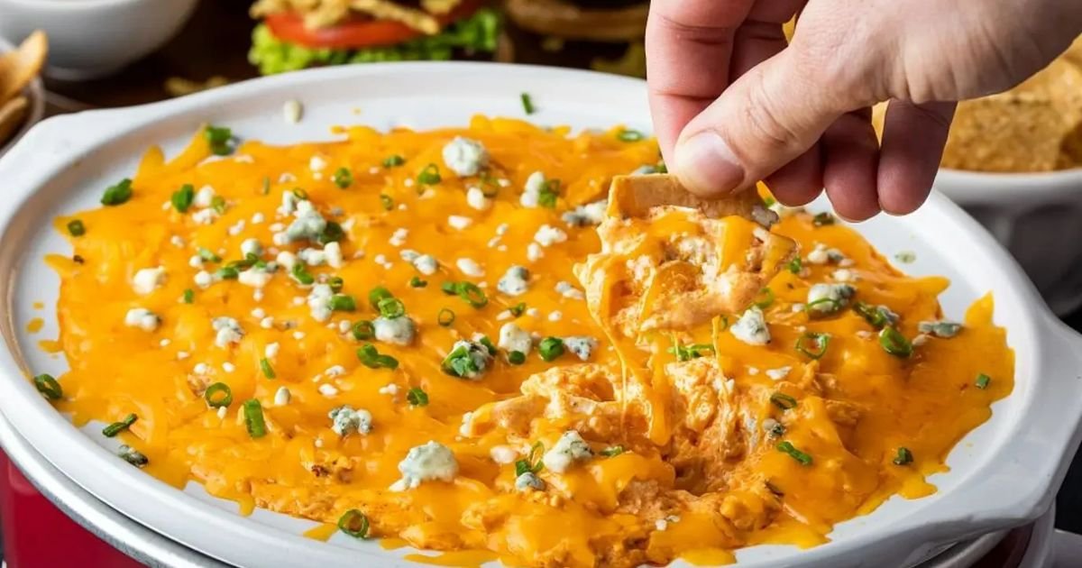 Buffalo Chicken Dip Crock Pot