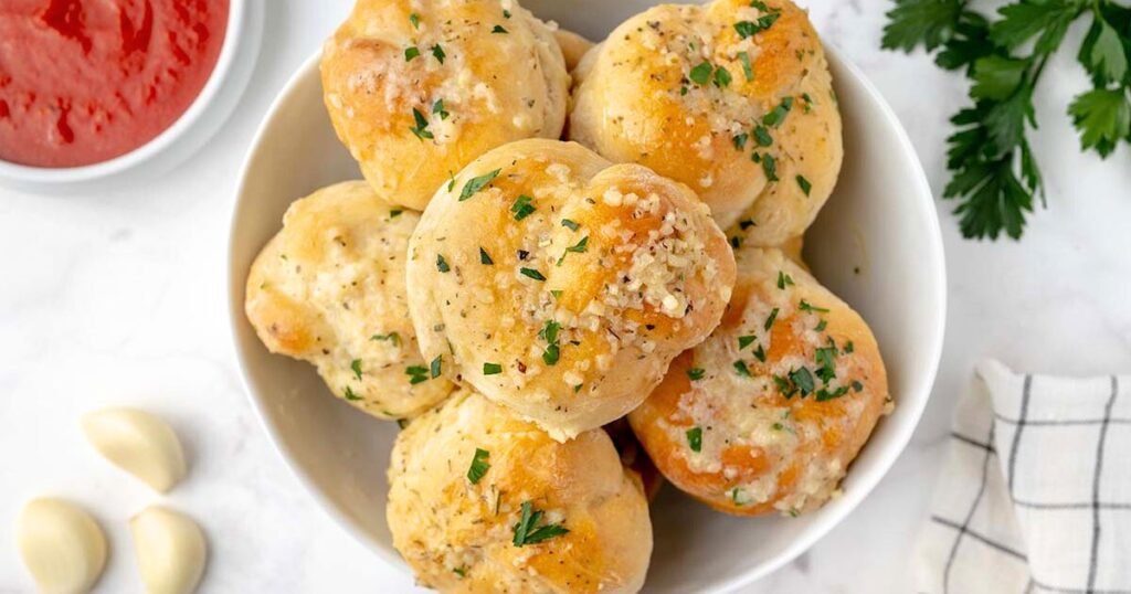 Homemade Garlic Knots